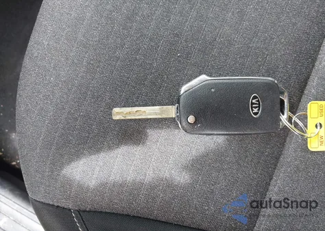 2020 Kia Soul S z USA, uszkodzony, nr VIN KNDJ23AU2L7002524